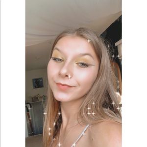 Meet your Posher, Marissa